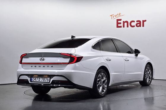 Hyundai Sonata 2.0 Premium Plus — пробег 97 636 км — фото 2 из 5