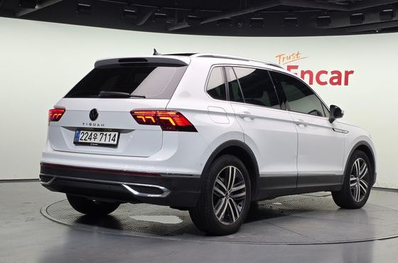 Volkswagen Tiguan 2.0 TDI Prestige — пробег 106 514 км — фото 2 из 5