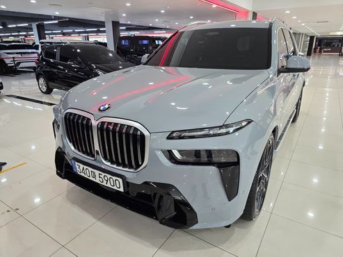 BMW X7 xDrive 40i M Sport 6STR — пробег 23 476 км — фото 1 из 5