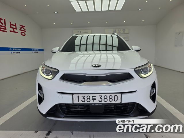 Kia Stonic из Кореи Encar
