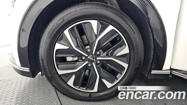 Kia EV6 из Кореи Encar