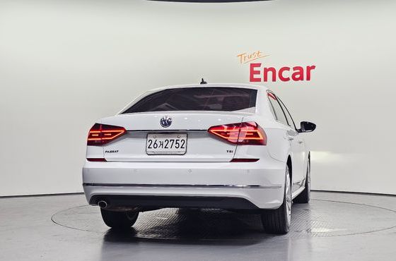 Volkswagen Passat 2.0 TSI B7 — пробег 87 859 км — фото 4 из 5