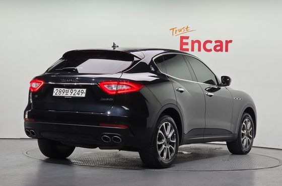 Maserati Levante 3.0 AWD — пробег 146 877 км — фото 2 из 5