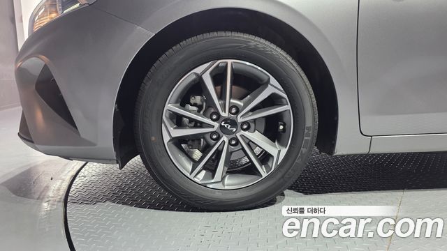 Kia K3 из Кореи Encar