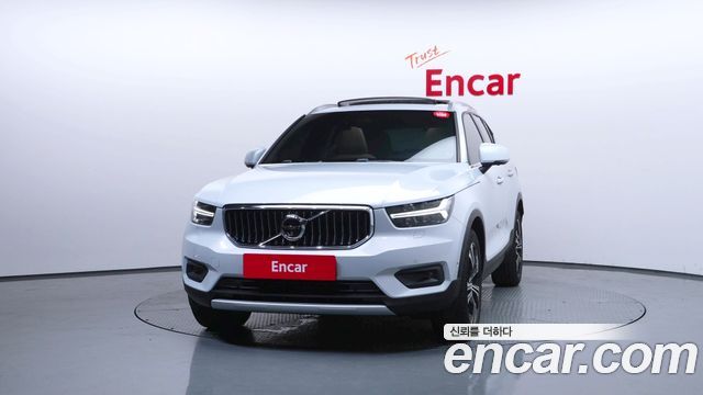 Volvo XC40 T4 Inscription — пробег 89 143 км — фото 3 из 5