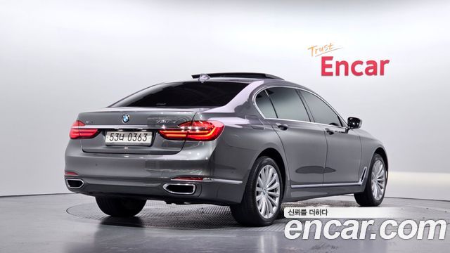 BMW 7-Series 730Ld xDrive — пробег 130 487 км — фото 2 из 5