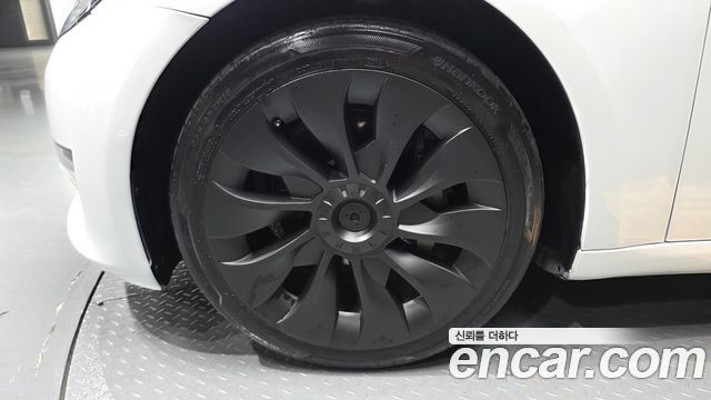 Tesla Model 3 Long Range AWD — пробег 70 395 км — фото 5 из 5