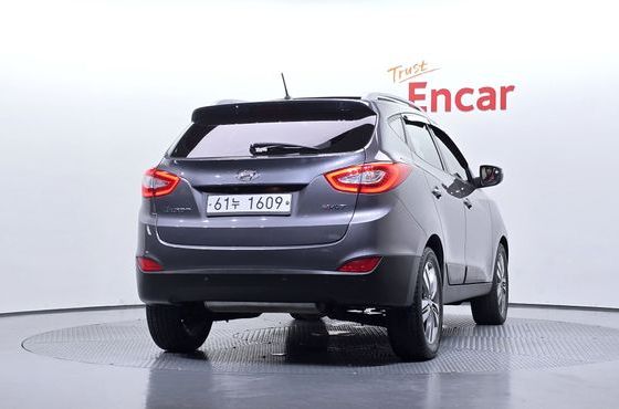 Hyundai Tucson Diesel(e-VGT) 2WD Modern — пробег 136 124 км — фото 4 из 5