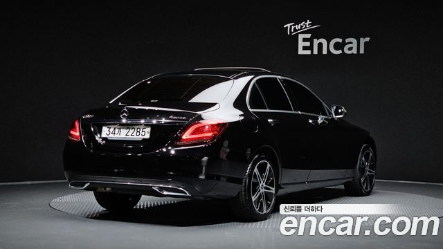 Mercedes-Benz C-Class из Кореи Encar
