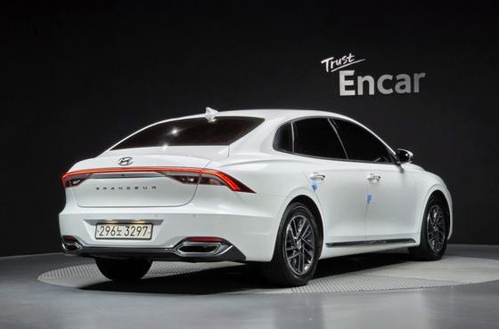 Hyundai Grandeur 2.5 Premium — пробег 47 622 км — фото 2 из 5