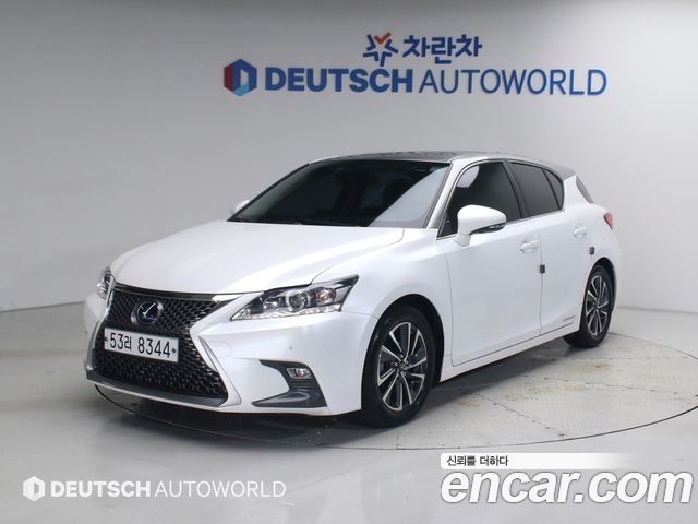 Lexus CT200h из Кореи Encar