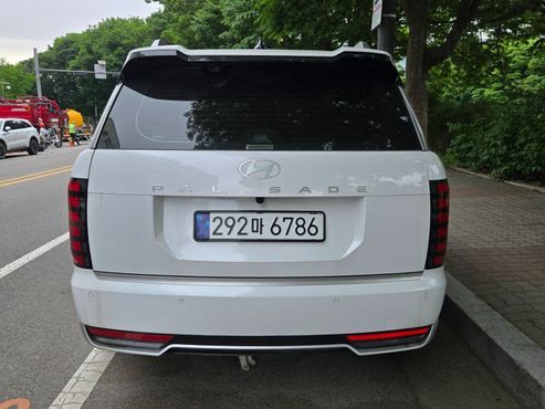 Hyundai Palisade Gasoline 2.5T 2WD 7-Seater Calligraphy — пробег 3 000 км — фото 3 из 5