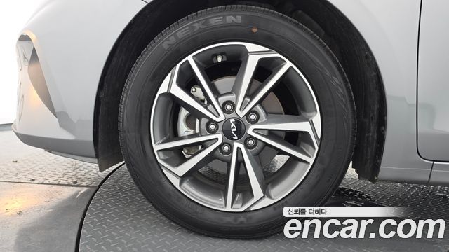 Kia K3 из Кореи Encar