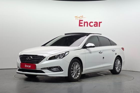 Hyundai Sonata 2.0 Care+ — пробег 101 883 км — фото 1 из 5