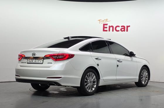Hyundai Sonata 2.0 Care+ — пробег 101 883 км — фото 2 из 5