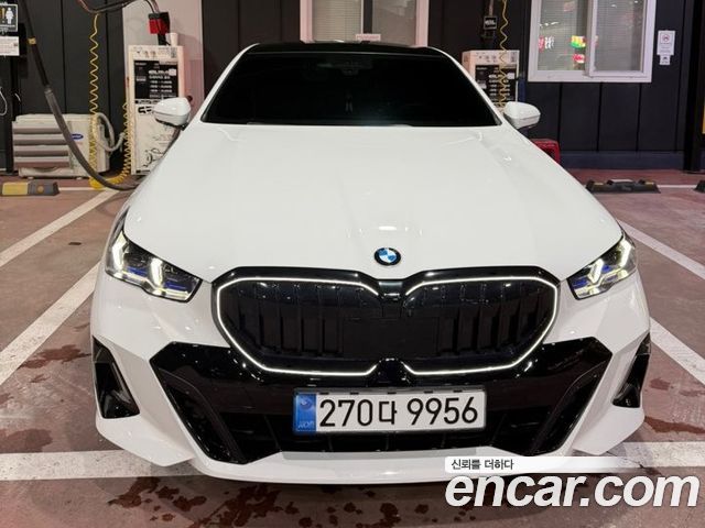 BMW 5-Series 530i xDrive M Sport — пробег 20 381 км — фото 1 из 5