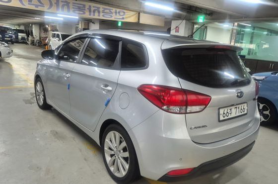 Kia Carens 2.0 LPi Luxury — пробег 114 299 км — фото 3 из 5