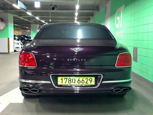 Bentley Flying Spur 4.0 Azure — пробег 9 000 км — фото 5 из 5