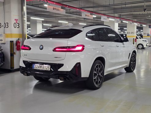BMW X4 xDrive20i M Sports Pro — пробег 36 000 км — фото 4 из 5