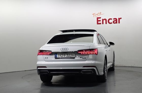 Audi A6 40 TDI Premium — пробег 85 732 км — фото 4 из 5