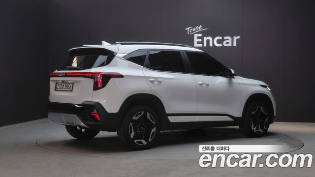 Kia Seltos из Кореи Encar