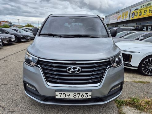 Hyundai Starex Wagon 11-Seater Smart — пробег 66 843 км — фото 2 из 5