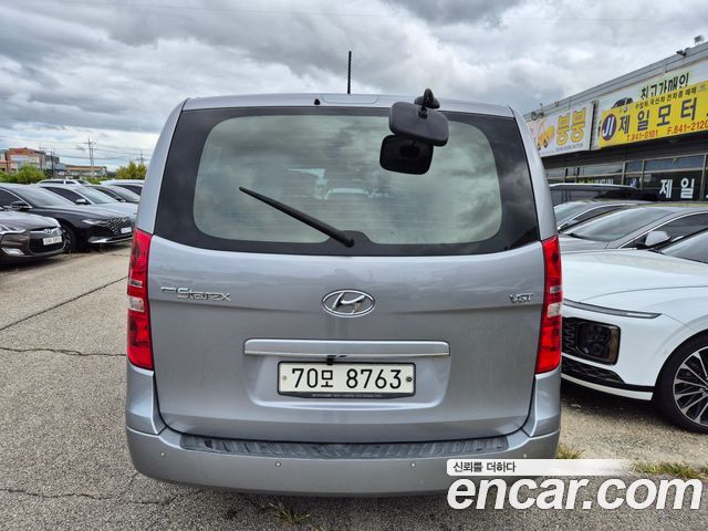 Hyundai Starex Wagon 11-Seater Smart — пробег 66 843 км — фото 4 из 5