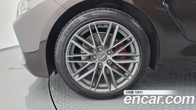 Genesis G70 из Кореи Encar