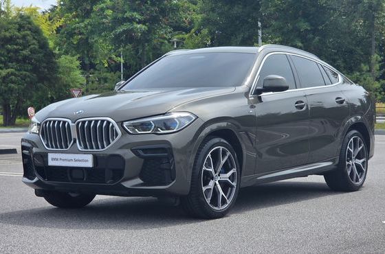 BMW X6 xDrive40i M Sport — пробег 42 508 км — фото 1 из 5