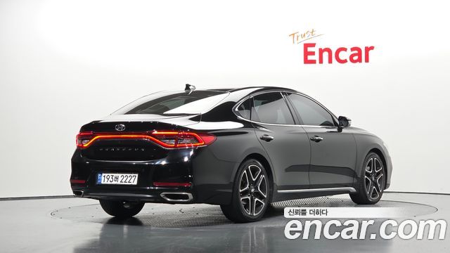 Hyundai Grandeur из Кореи Encar