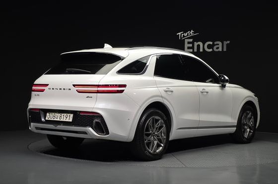 Genesis GV70 2.5T Gasoline AWD — пробег 89 419 км — фото 2 из 5