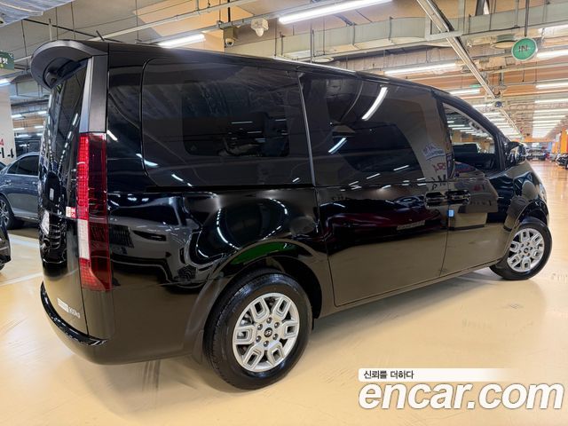 Hyundai Staria из Кореи Encar