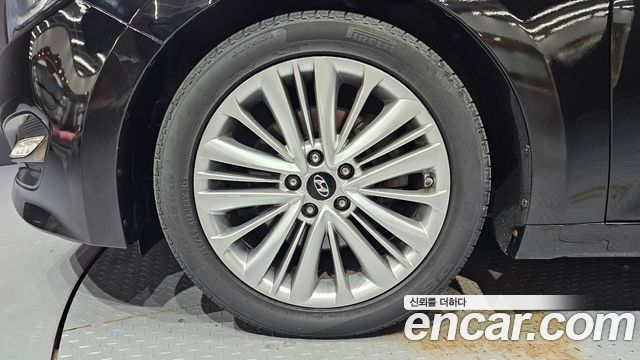 Hyundai Aslan из Кореи Encar