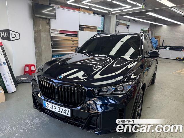 BMW X5 xDrive 40i M Sport — пробег 3 541 км — фото 1 из 5