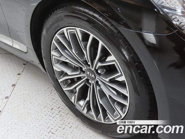 Kia K9 3.8 GDI AWD PlatinumⅠ — пробег 143 556 км — фото 5 из 5