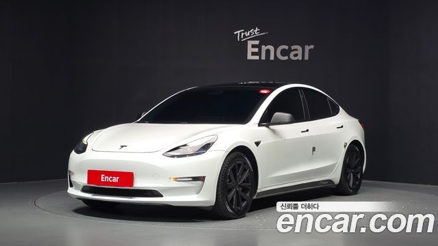 Tesla Model 3 Long Range AWD — пробег 128 056 км — фото 1 из 5