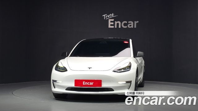 Tesla Model 3 Long Range AWD — пробег 128 056 км — фото 3 из 5