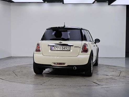 Mini Cooper Special Edition Second Generation — пробег 215 765 км — фото 4 из 5