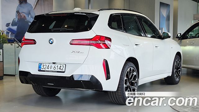 BMW X3 xDrive 30 M Sport Pro — пробег 12 км — фото 2 из 5