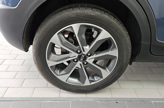 Kia Stonic Diesel 1.6 Trendy — пробег 70 087 км — фото 5 из 5