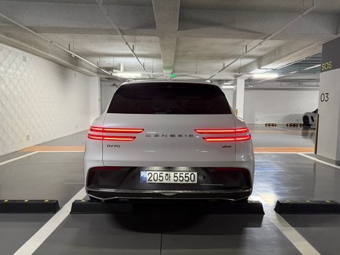 Genesis GV70 2.5T Gasoline AWD — пробег 13 378 км — фото 4 из 5