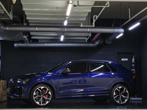 Audi RSQ8 4.0 TFSI Quattro — пробег 10 500 км — фото 3 из 5