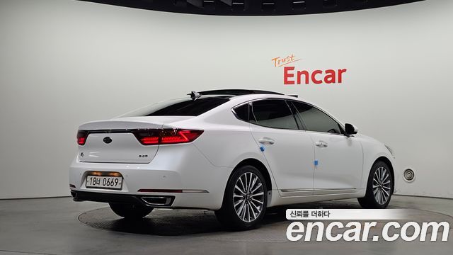 Kia K7 из Кореи Encar