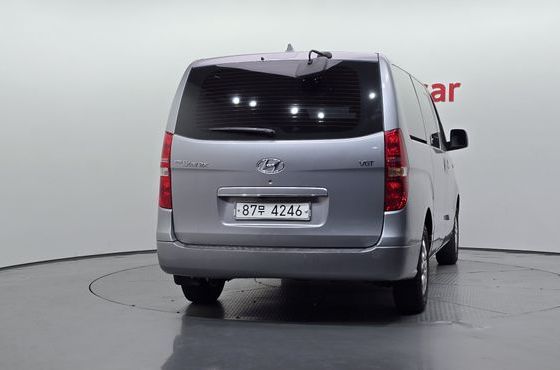 Hyundai Starex Van 5-Seater Modern — пробег 43 438 км — фото 4 из 5