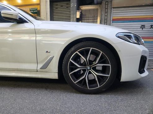 BMW 5-Series 530i M Sport Package — пробег 50 000 км — фото 5 из 5