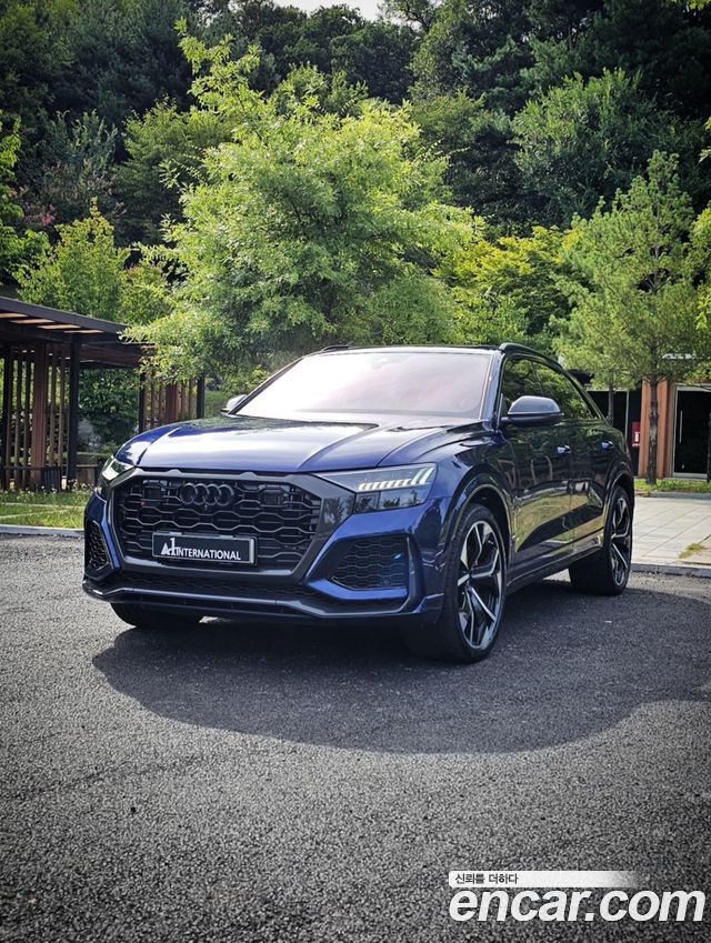 Audi RSQ8 4.0 TFSI Quattro — пробег 10 500 км — фото 1 из 5