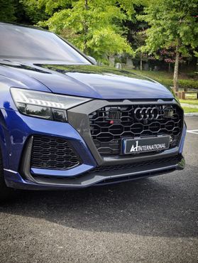 Audi RSQ8 4.0 TFSI Quattro — пробег 10 500 км — фото 4 из 5