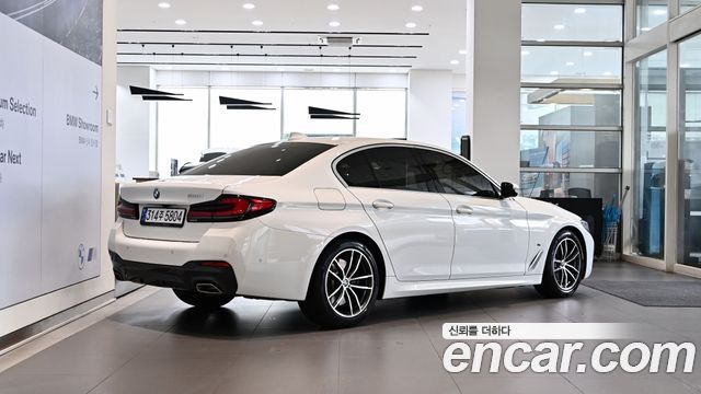 BMW 5-Series 520i M Sport — пробег 23 367 км — фото 4 из 5