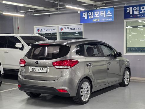 Kia Carens 1.7 VGT Prestige — пробег 85 200 км — фото 4 из 5