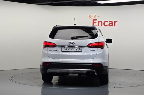 Hyundai Santafe Diesel(e-VGT) 2.0 2WD Premium — пробег 203 515 км — фото 4 из 5